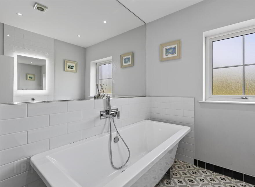13 Balmoral Park Gardens, Belfast, BT10 0AF
