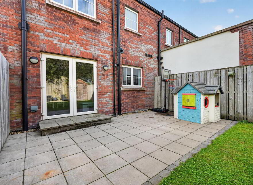 13 Balmoral Park Gardens, Belfast, BT10 0AF