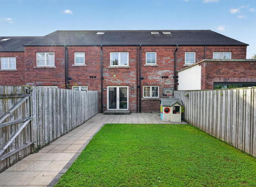 13 Balmoral Park Gardens, Belfast, BT10 0AF