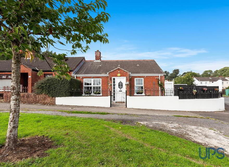 60 Colinmill, Dunmurry, Belfast, BT17 0AR