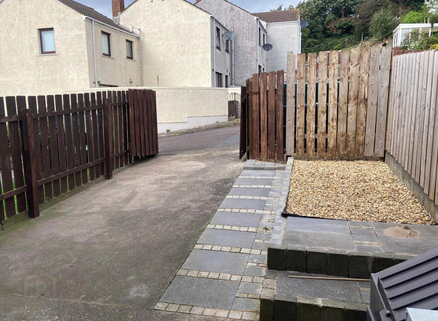 12 Blackhall Street, Kircubbin, BT22 2QU