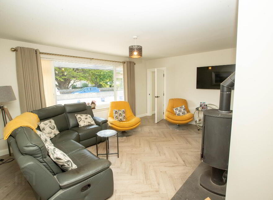 45 Bryansford Avenue, Newcastle, BT33 0LG