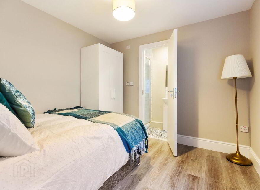 Melrose Avenue, Fairview, Fairview, D05E1X5