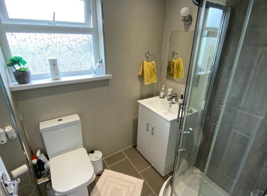 105 Meeting House Lane, Lisburn, BT27 5BY