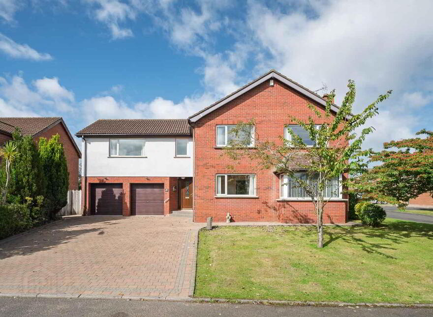 33 Beechfield Drive, Bangor, BT19 7ZN photo