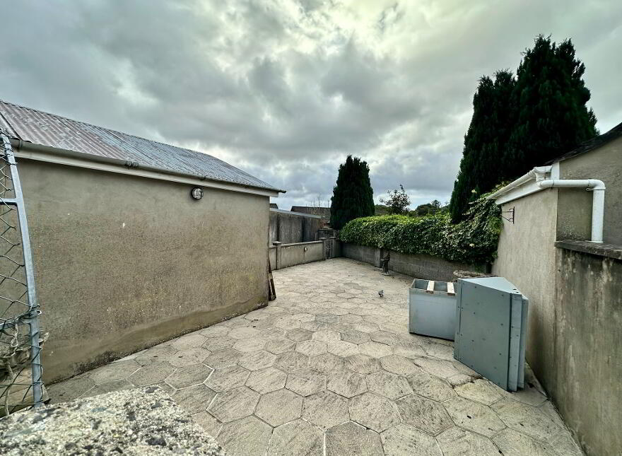 32 Conway Park, Mullaghbawn, Newry, BT35 9TS