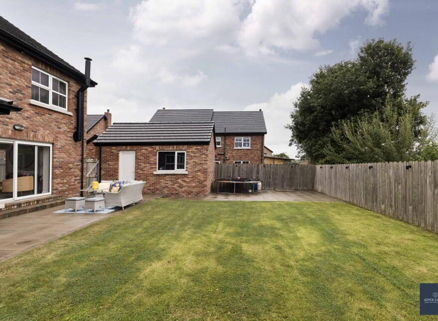 58 The Spires, Craigavon, BT62 1FB