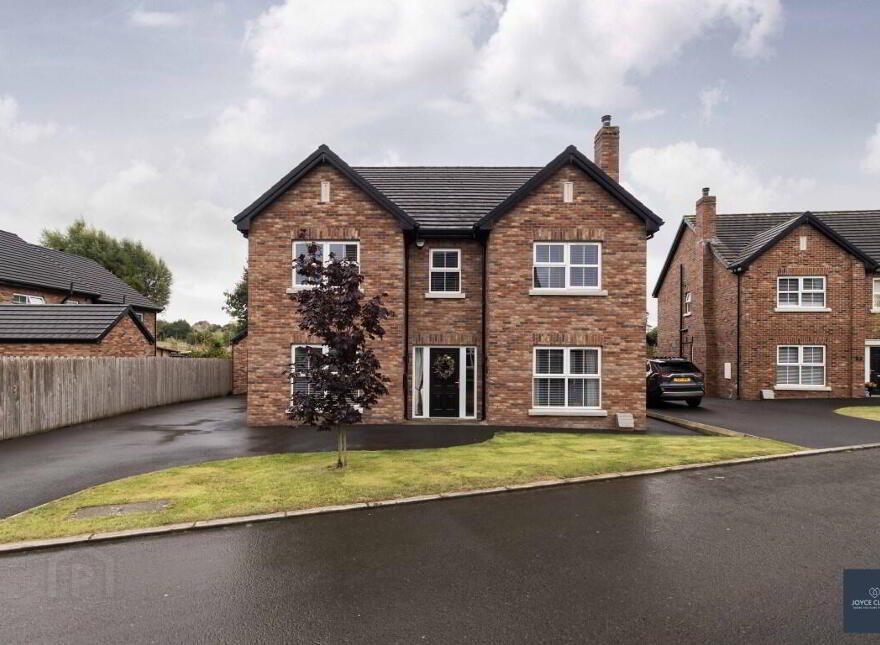 58 The Spires, Craigavon, BT62 1FB