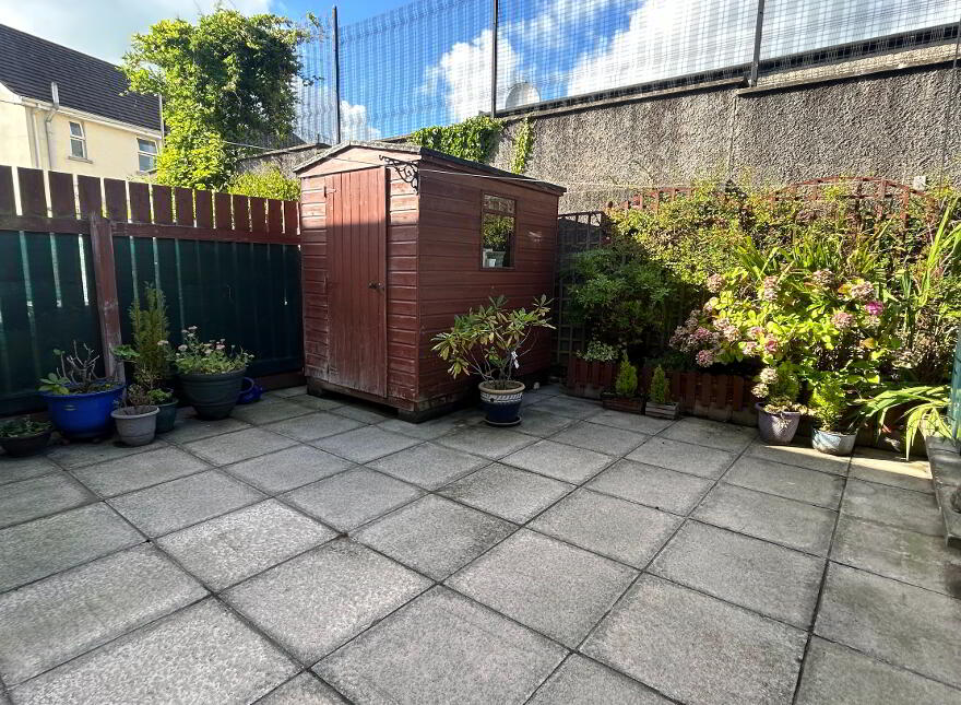 14 Albion Court, Comber, BT23 5EA