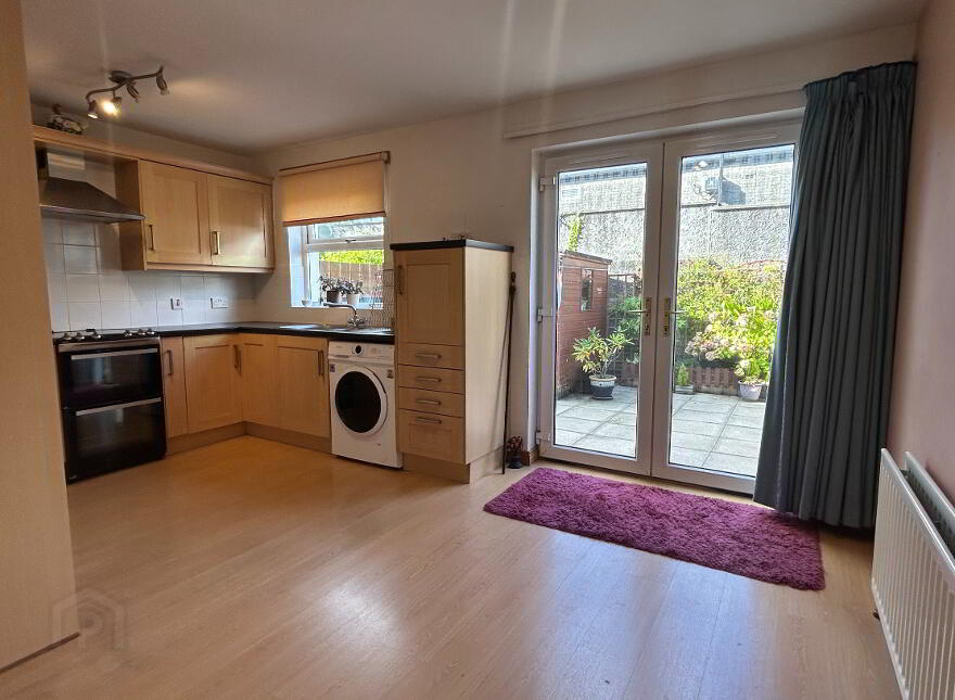 14 Albion Court, Comber, BT23 5EA