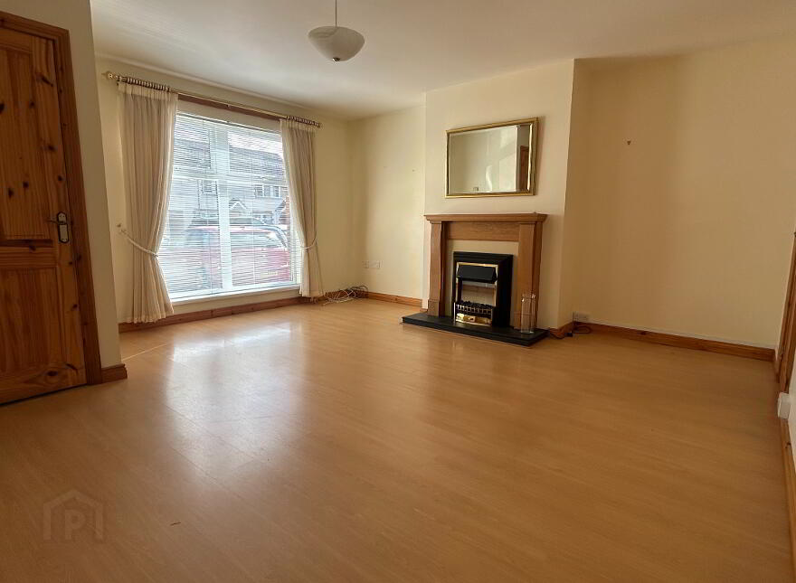 14 Albion Court, Comber, BT23 5EA