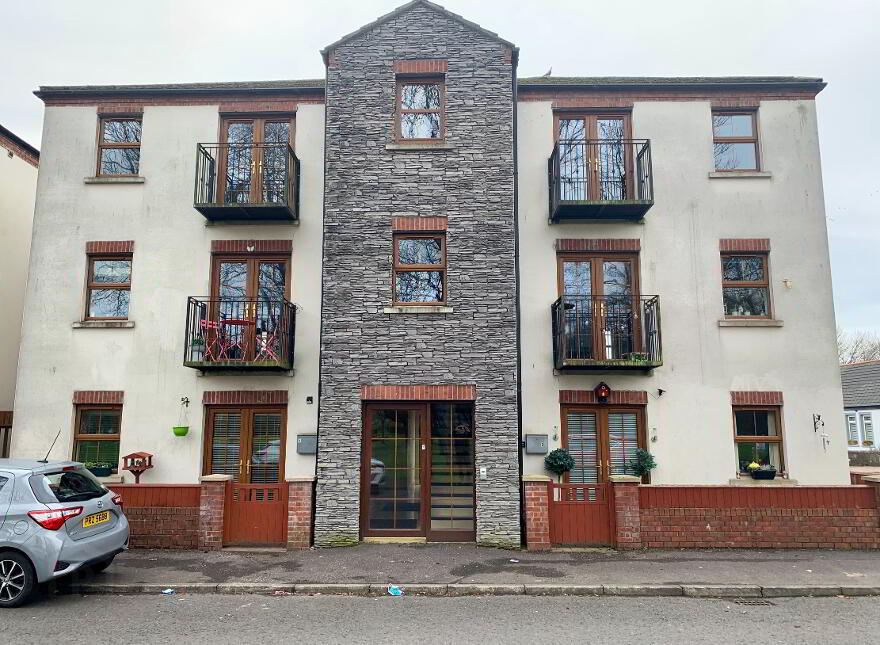 6 Abercorn Square, Ballyclare, BT39 9AE