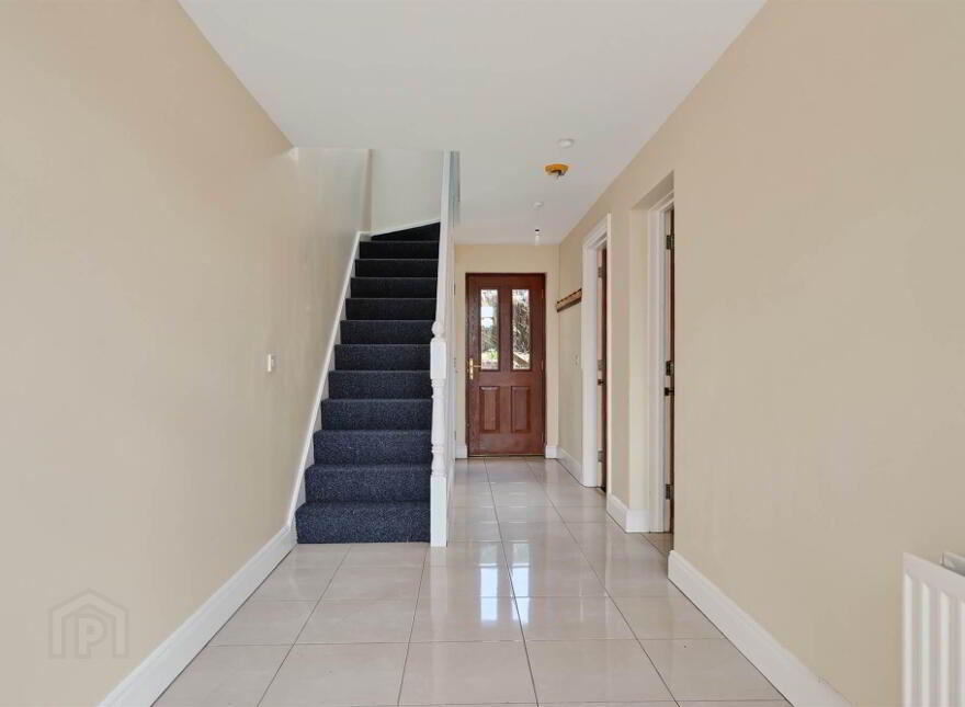 25 Annadale Square, Belfast, BT7 3LT