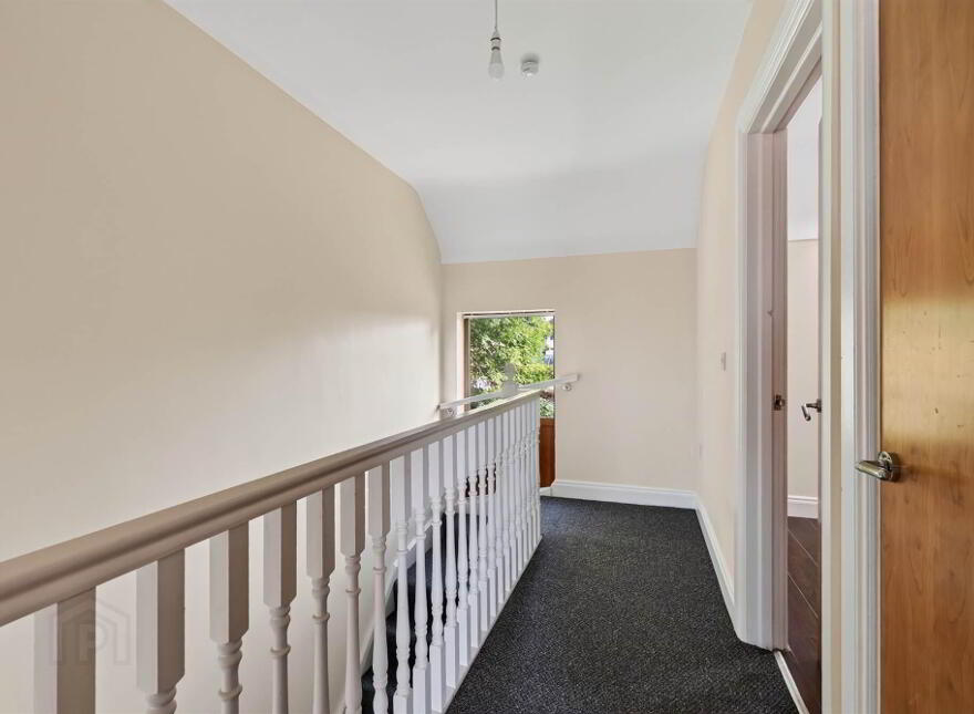 25 Annadale Square, Belfast, BT7 3LT