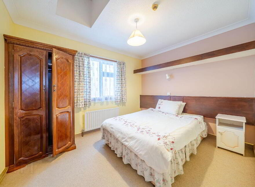 Ashford Manor, Ballyhowly, Knock, F12CY67