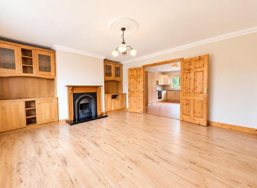 10 Cluain Aoibhinn, Claremorris, F12R2P6