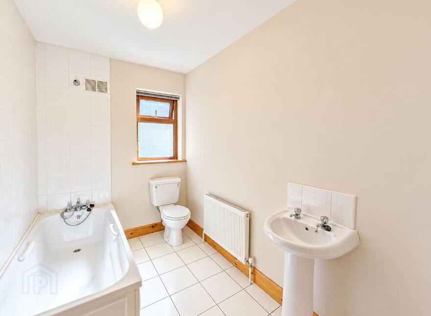 10 Cluain Aoibhinn, Claremorris, F12R2P6