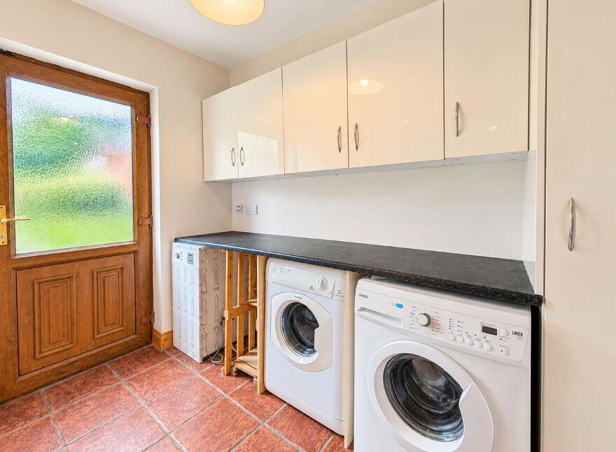 10 Cluain Aoibhinn, Claremorris, F12R2P6