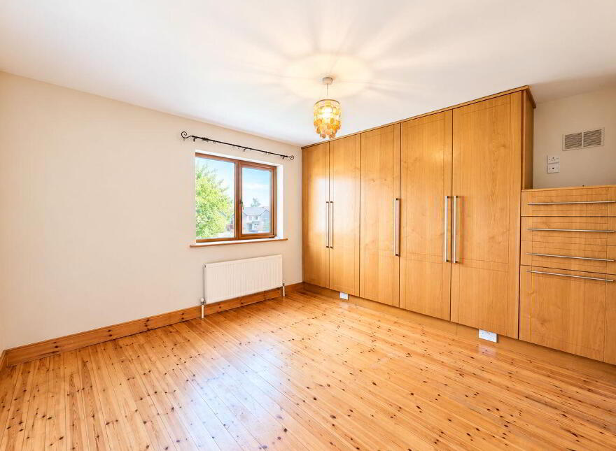 10 Cluain Aoibhinn, Claremorris, F12R2P6