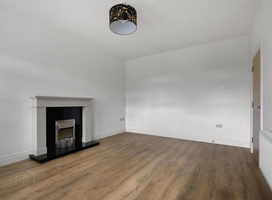 4 Cloughan View Drive, Ballyclare, BT39 8AA