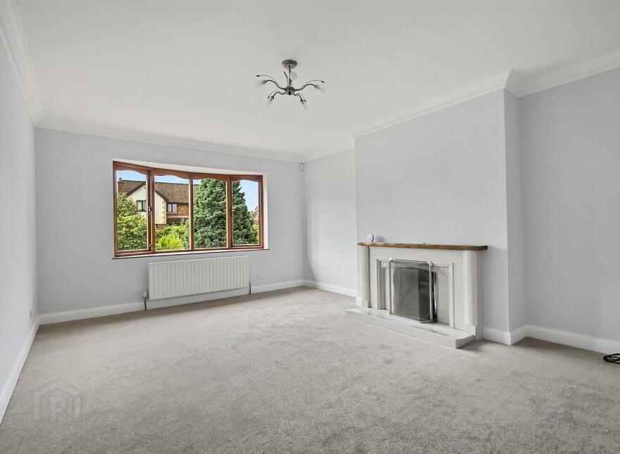 39 Russell Manor, Ballyclare, BT39 9YR