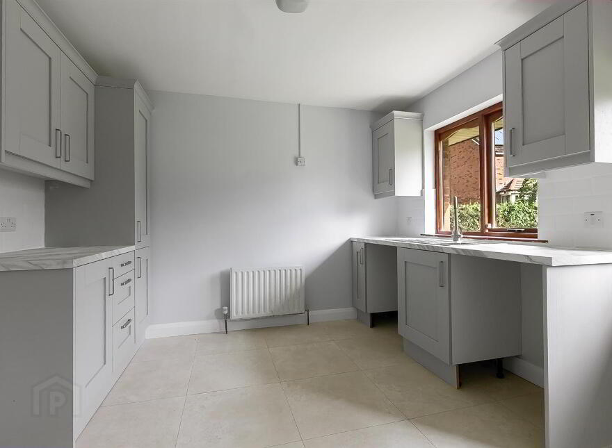 39 Russell Manor, Ballyclare, BT39 9YR