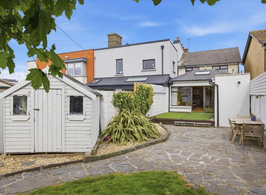 `cloghbeag` Quay Street, Skerries, K34XD25