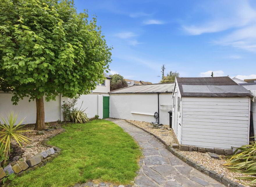 `cloghbeag` Quay Street, Skerries, K34XD25