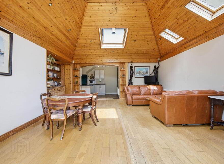 `cloghbeag` Quay Street, Skerries, K34XD25