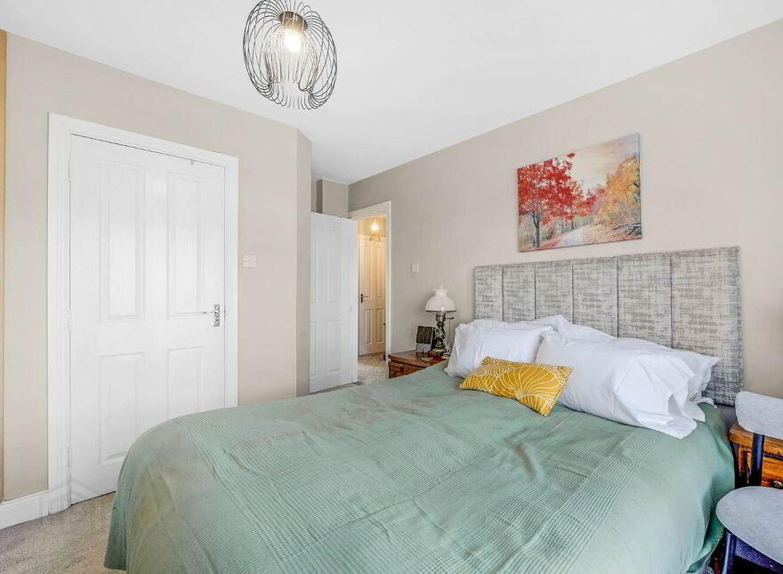 28 The Oaks, Ridgewood, Swords, K67K268
