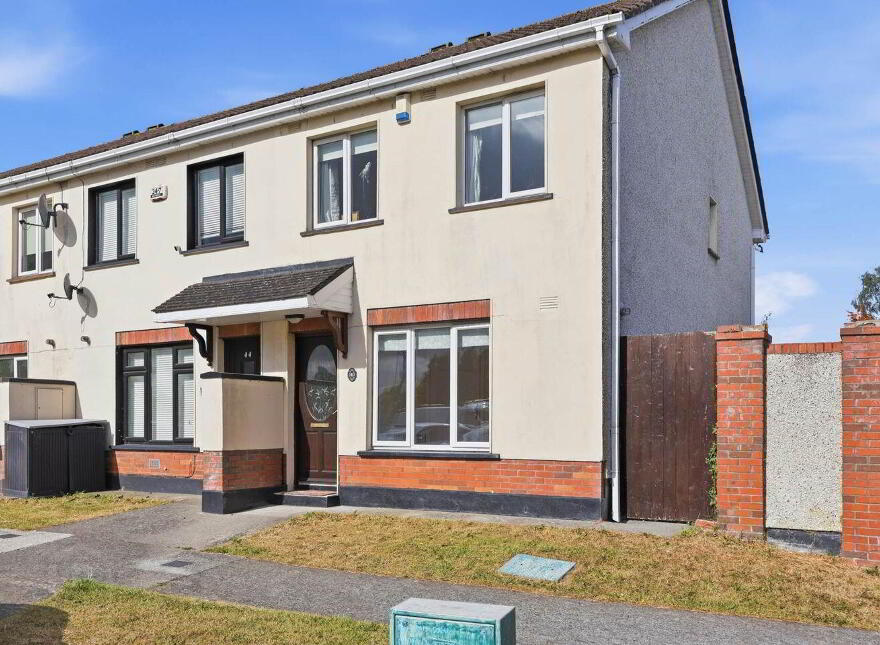 140 Cianlea, Swords, K67NP94 photo