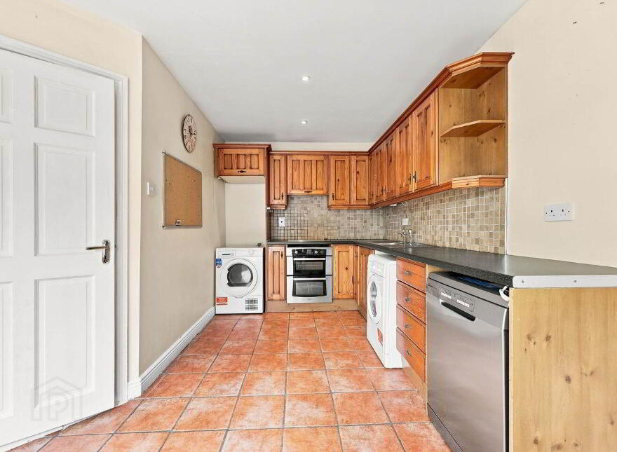 140 Cianlea, Swords, K67NP94
