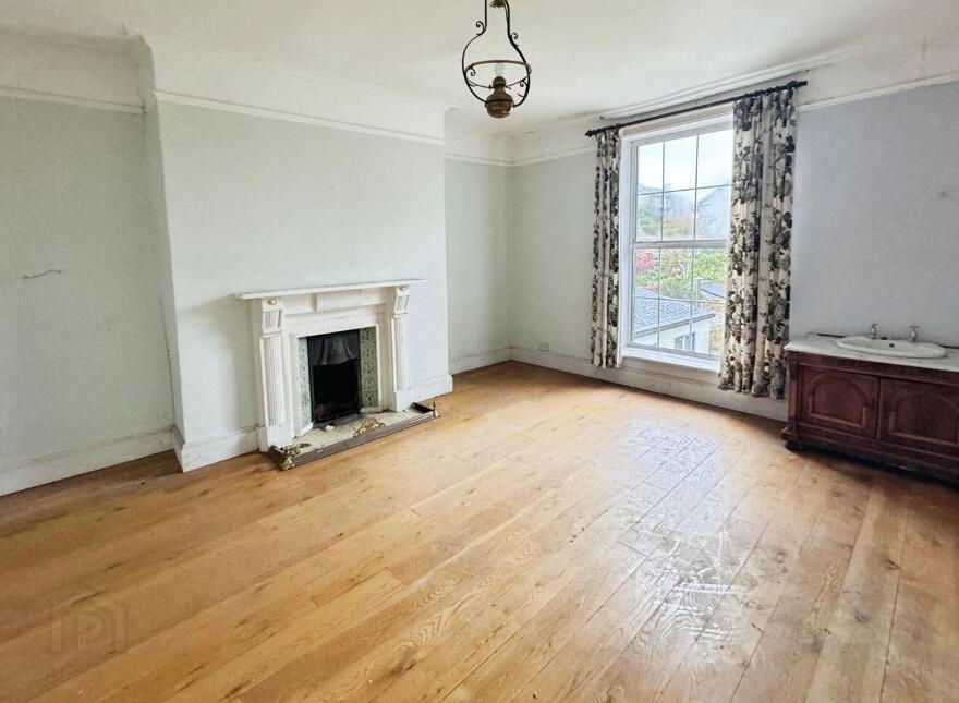 4 Saint James's Place, Fermoy, P61N122