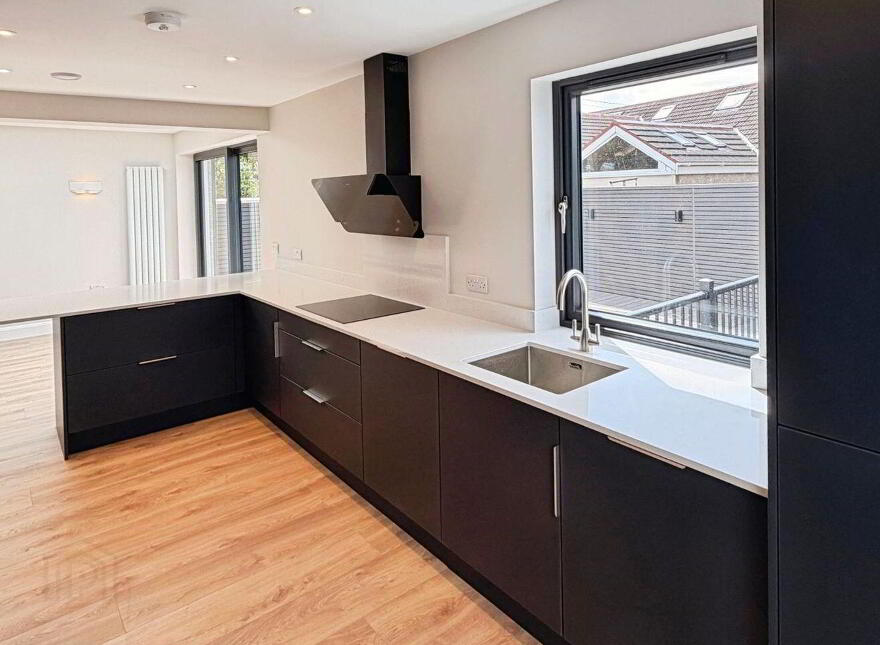 21 Saint Joseph's Park, The Lough, T12X6X9