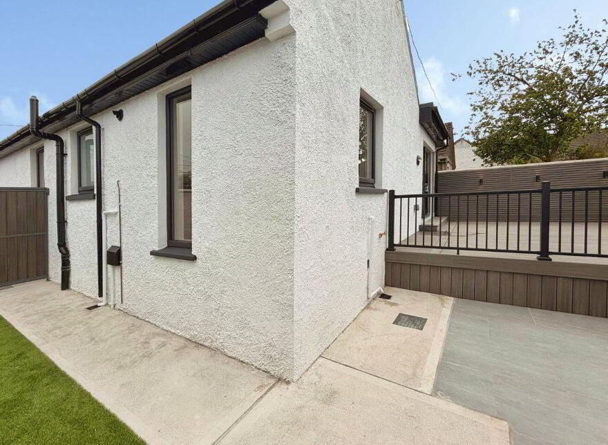21 Saint Joseph's Park, The Lough, T12X6X9