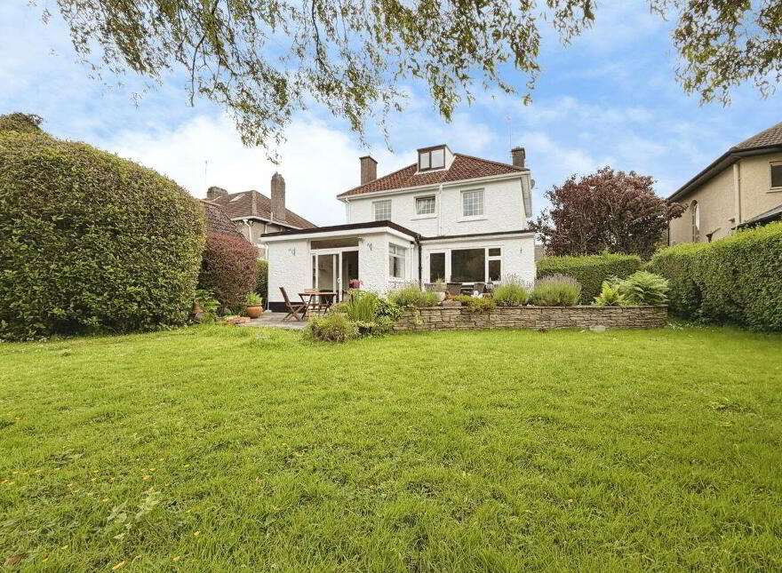 Shenstone, 7 Lower Beaumont Drive, Ballintemple, T12XPF1