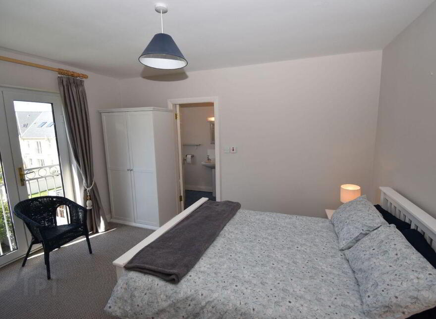 18 Mariner's Cove, Baltimore, Trafrask, P81T293
