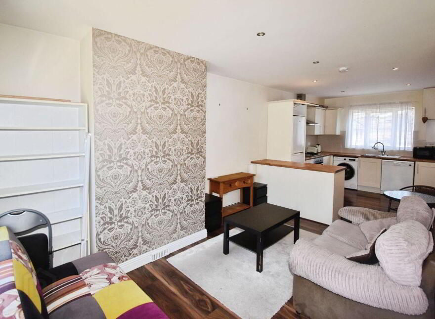 4 Church Hill, Carrigaline, P43YV22