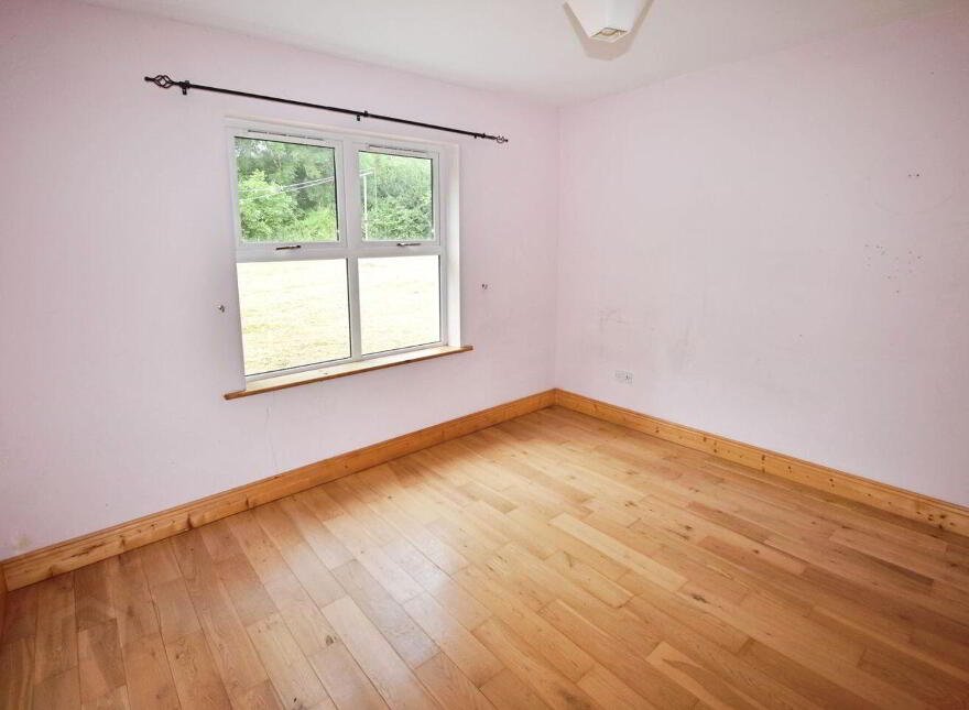 Raleigh North, Macroom, Macroom, P12RH27