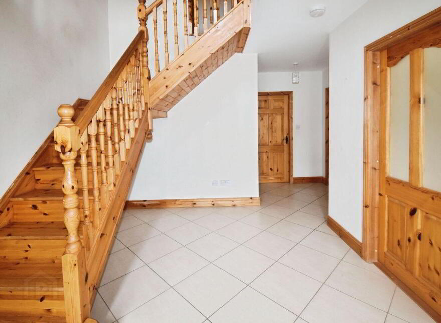 Raleigh North, Macroom, Macroom, P12RH27