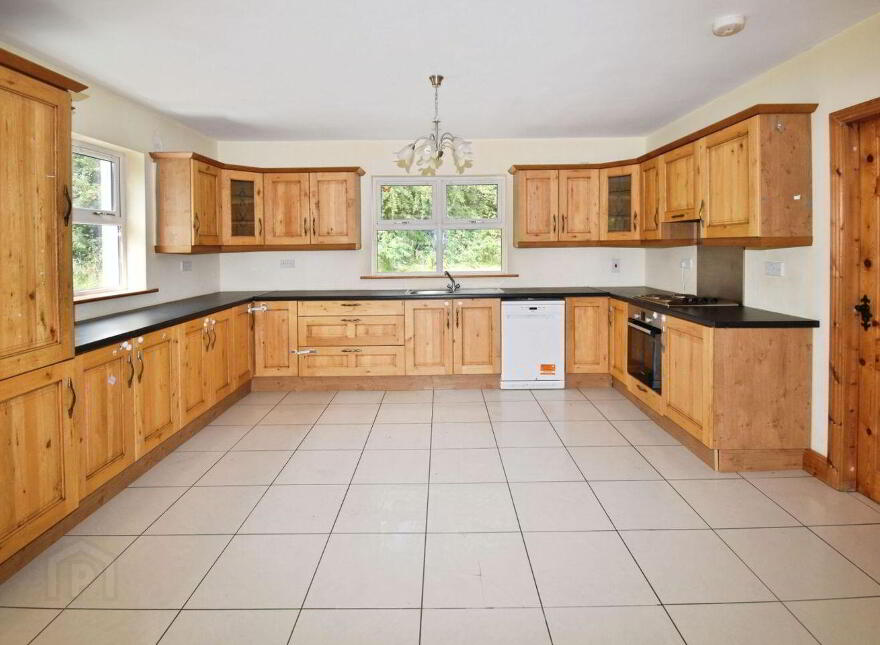Raleigh North, Macroom, Macroom, P12RH27
