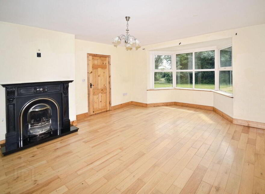 Raleigh North, Macroom, Macroom, P12RH27