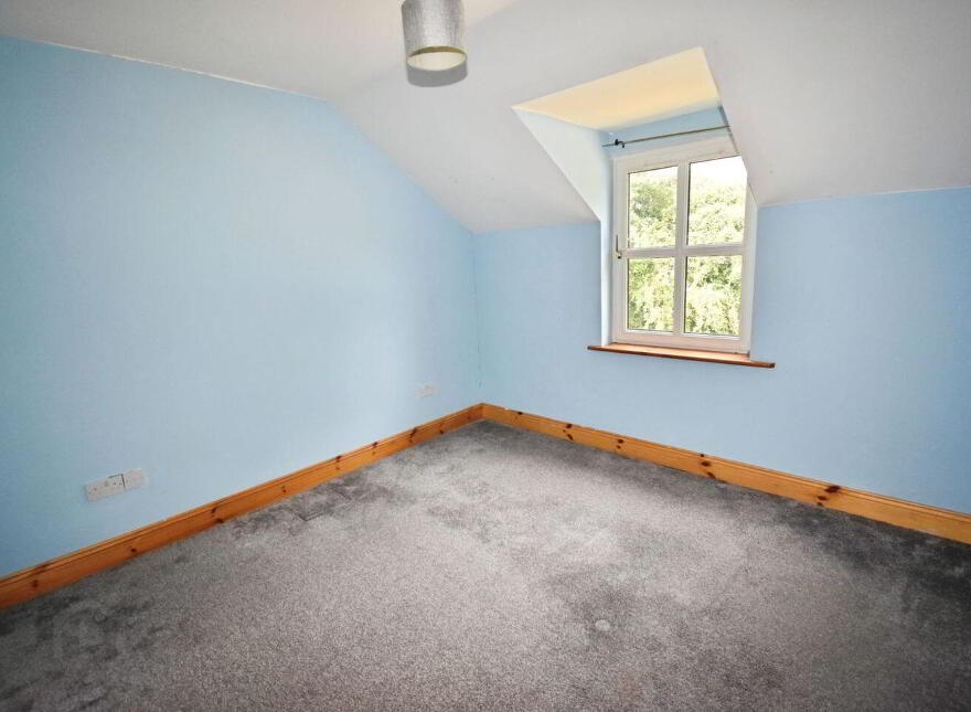 Raleigh North, Macroom, Macroom, P12RH27
