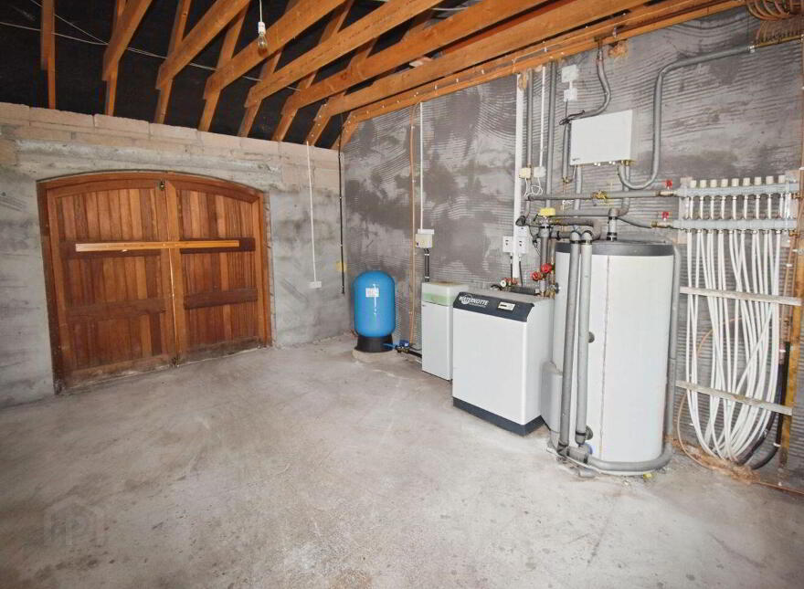 Raleigh North, Macroom, Macroom, P12RH27
