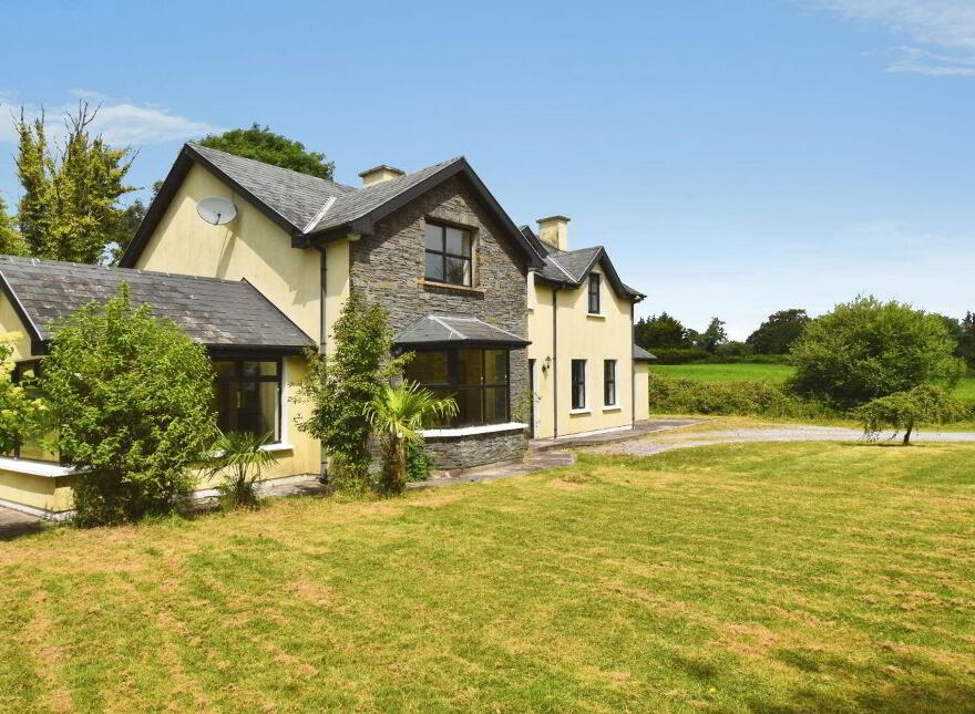 Raleigh North, Macroom, Macroom, P12RH27