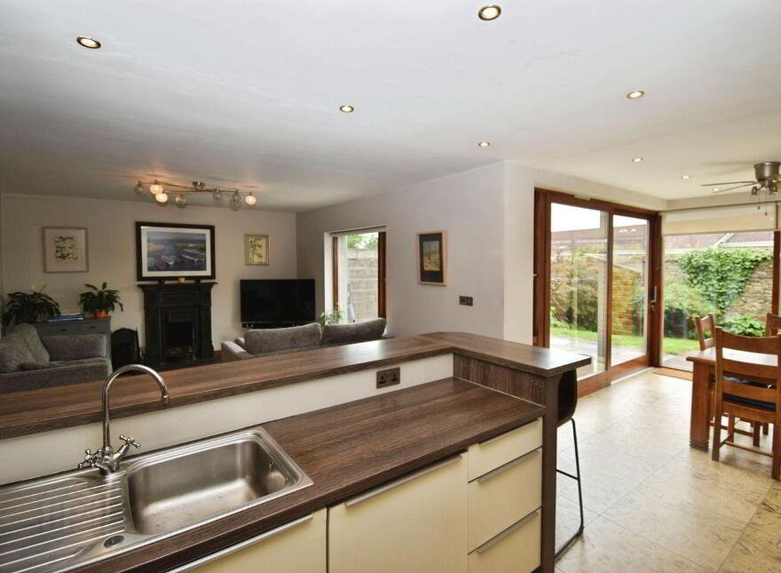 73 Merrion Court, Montenotte, T23TEK4