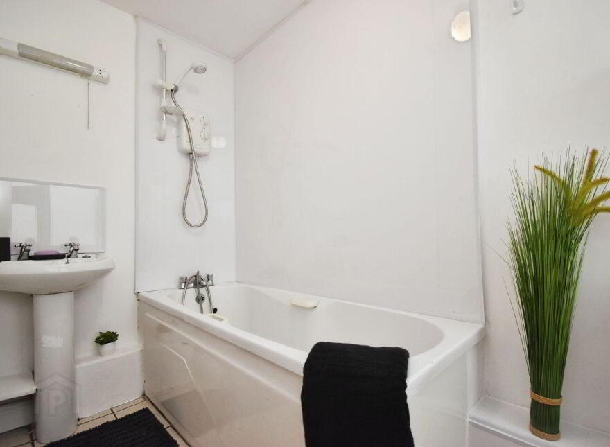 8 Needham Place, Dunbar Street, Cork City Centre, T12E0A2