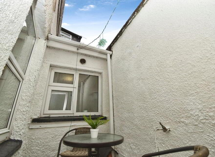 8 Needham Place, Dunbar Street, Cork City Centre, T12E0A2