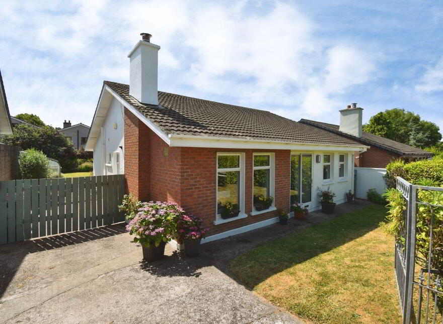 61 Frankfield, Douglas, T12EV5Y photo