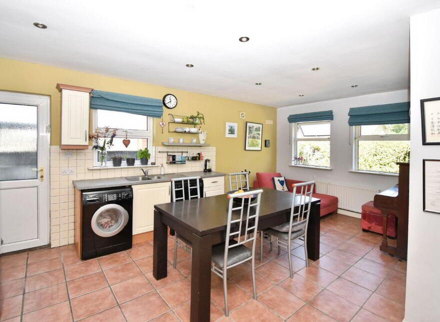 61 Frankfield, Douglas, T12EV5Y